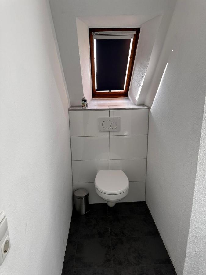 A&V Apartments Gemuetliche Rheinblick Wohnung Apt Daisy 杜伊斯堡 外观 照片